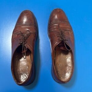 - Ferragamo Oxford Shoe. Good Condition. Size 10.5